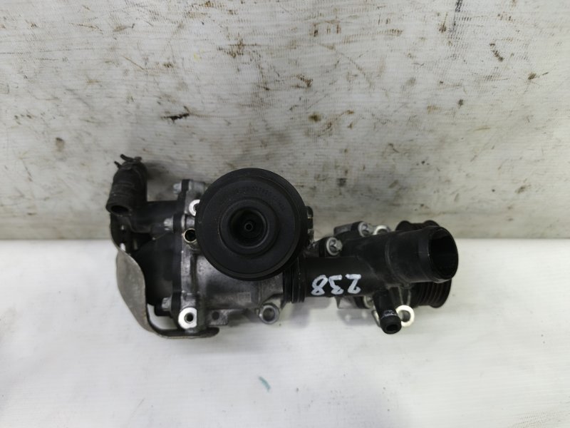 Насос водяной ( помпа ) Mercedes CLA - Class 2015 CLA 180