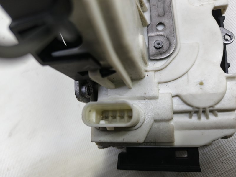 Замок двери Mercedes CLA - Class 2015 CLA 180