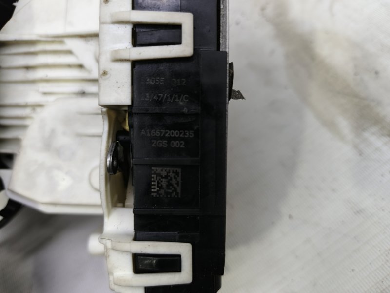 Замок двери Mercedes CLA - Class 2015 CLA 180