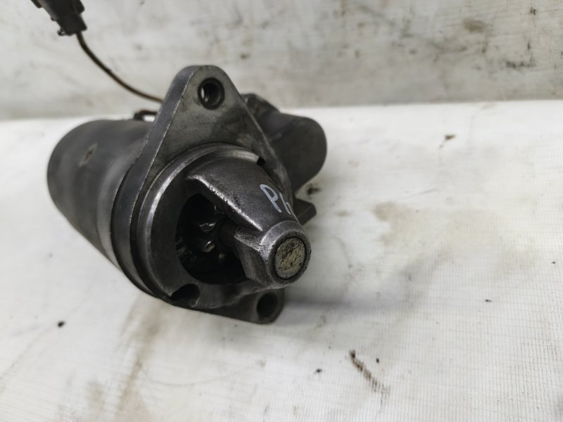 Стартер Nissan Primera 1990