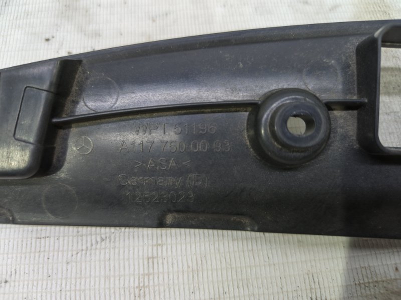 Накладка крышки багажника Mercedes CLA - Class 2015 CLA 180