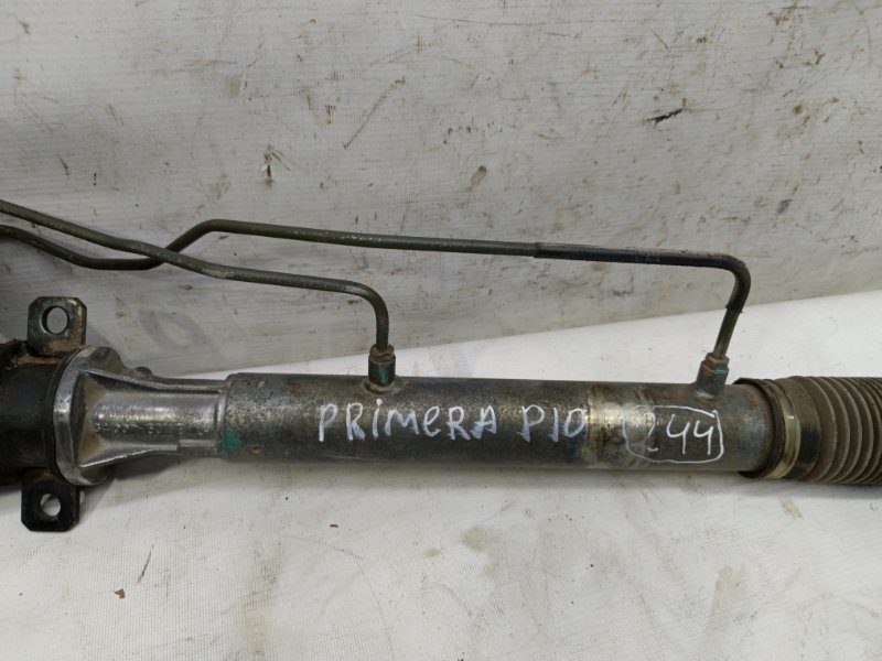 Рулевая рейка Nissan Primera 1990