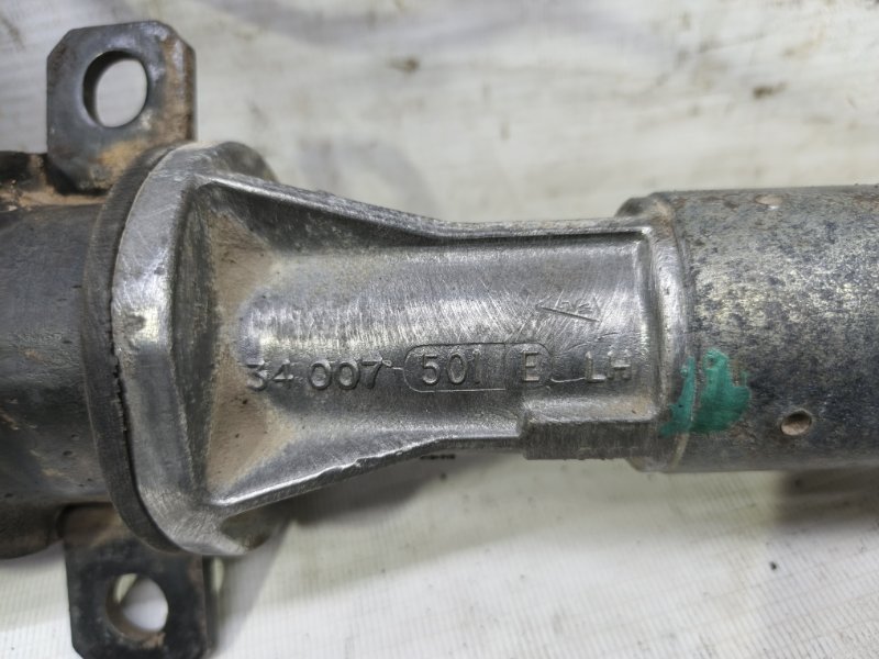 Рулевая рейка Nissan Primera 1990