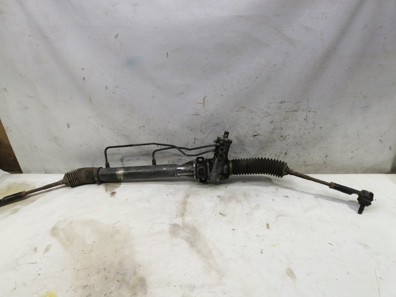 Рулевая рейка Nissan Primera 1990