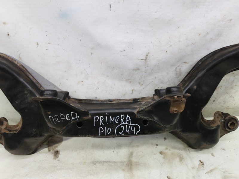 Балка Nissan Primera 1990