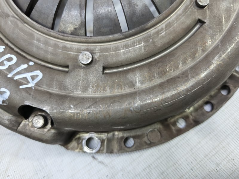 Корзина сцепления Skoda Fabia 2008