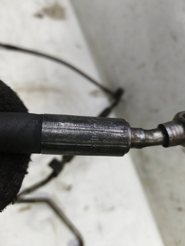 Шланг гидроусилителя Mercedes S 1998 W220