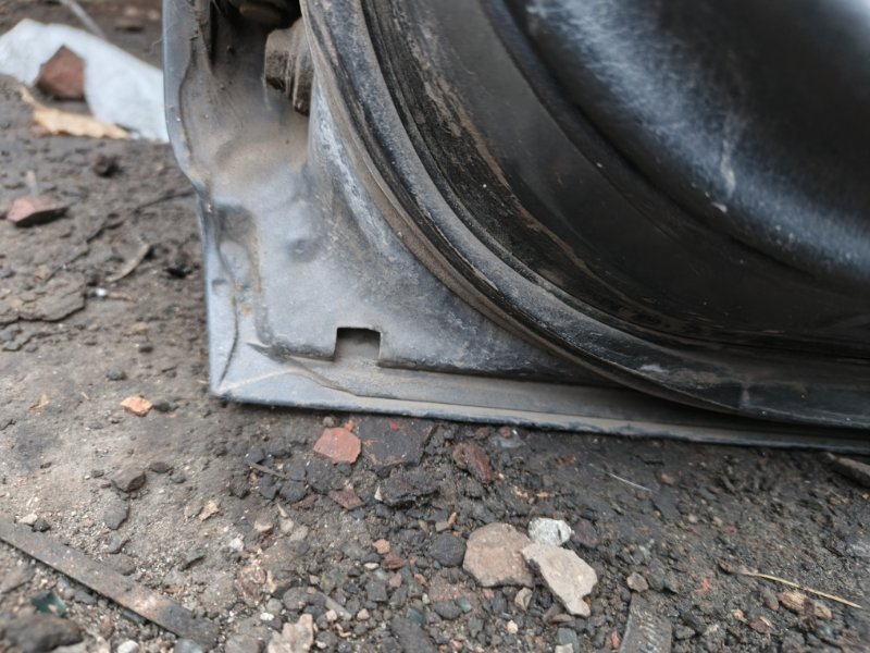 Дверь Nissan Primera 1990