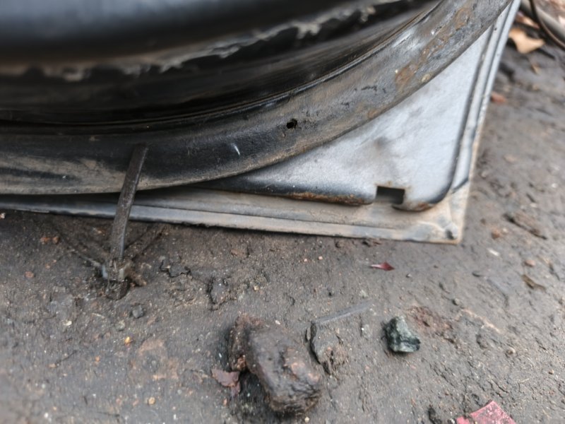 Дверь Nissan Primera 1990