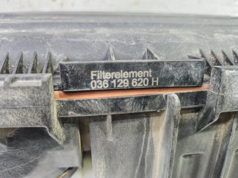 Корпус воздушного фильтра Skoda Fabia 2008