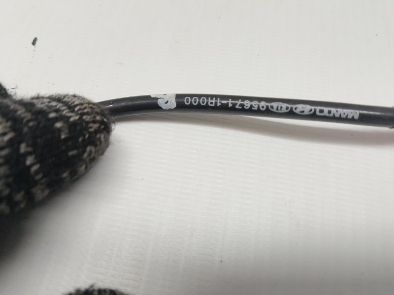 Датчик ABS kia Rio 3