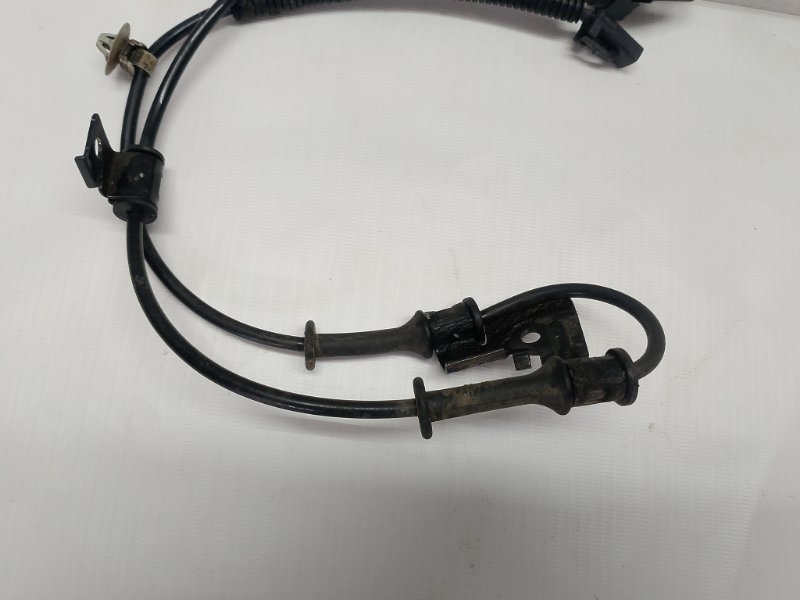 Датчик ABS kia Rio 3