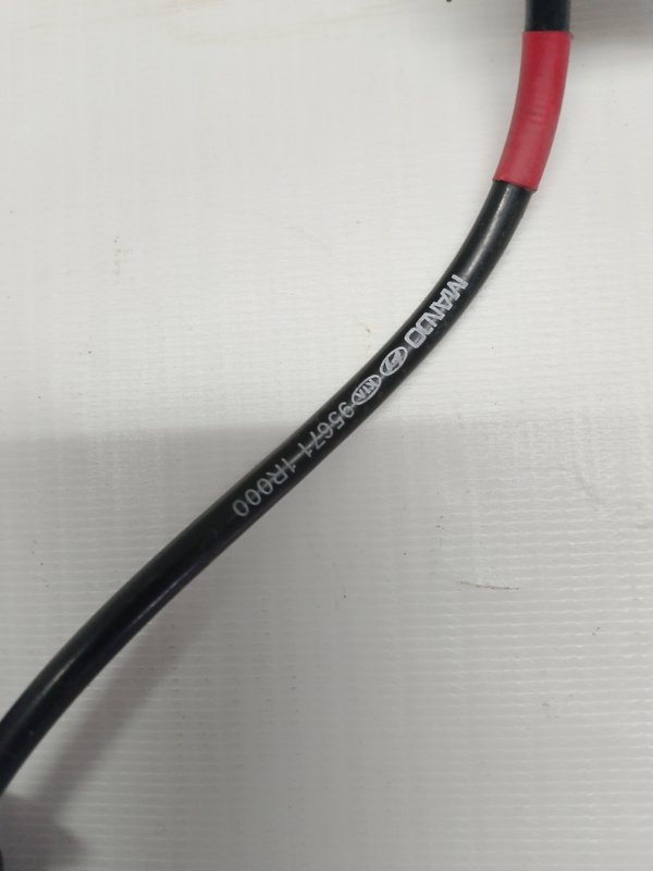 Датчик ABS Hyundai Solaris