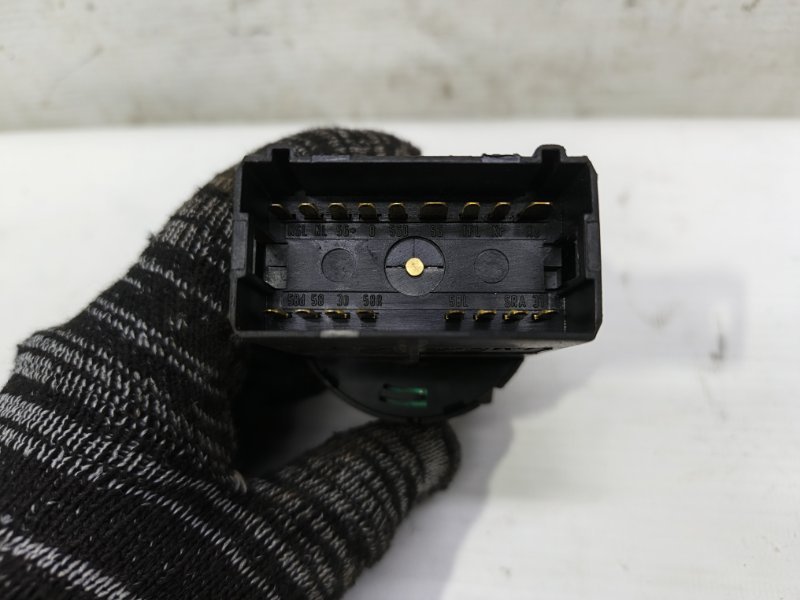 Переключатель света фар Skoda Fabia 2008