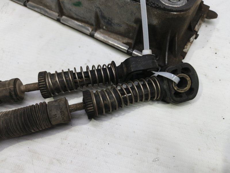 Кулиса КПП Skoda Fabia 2008