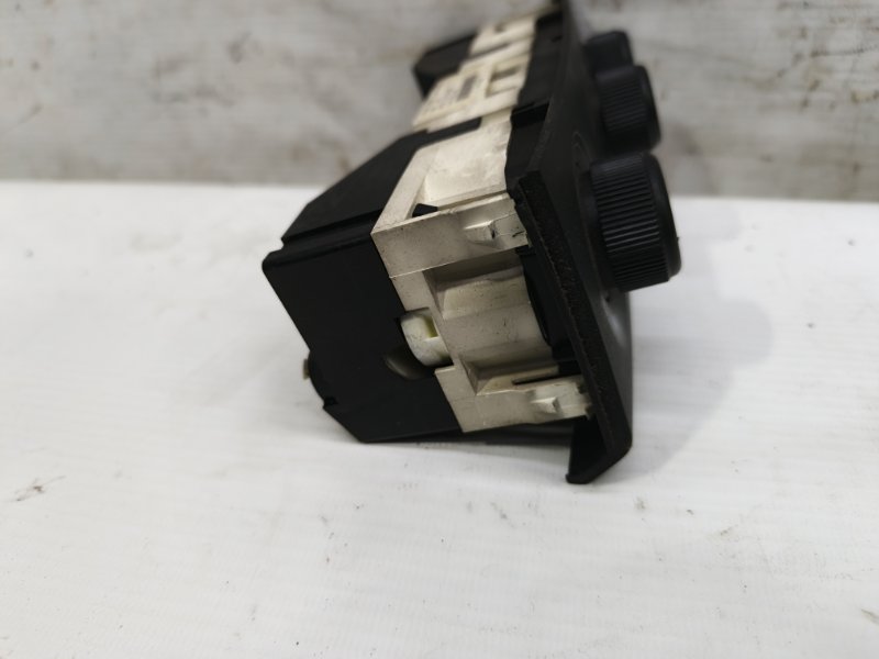 Блок управления климат-контролем Skoda Fabia 2008