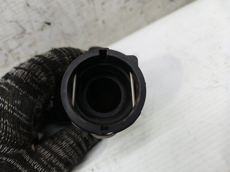 Тройник системы охлаждения Skoda Fabia 2008