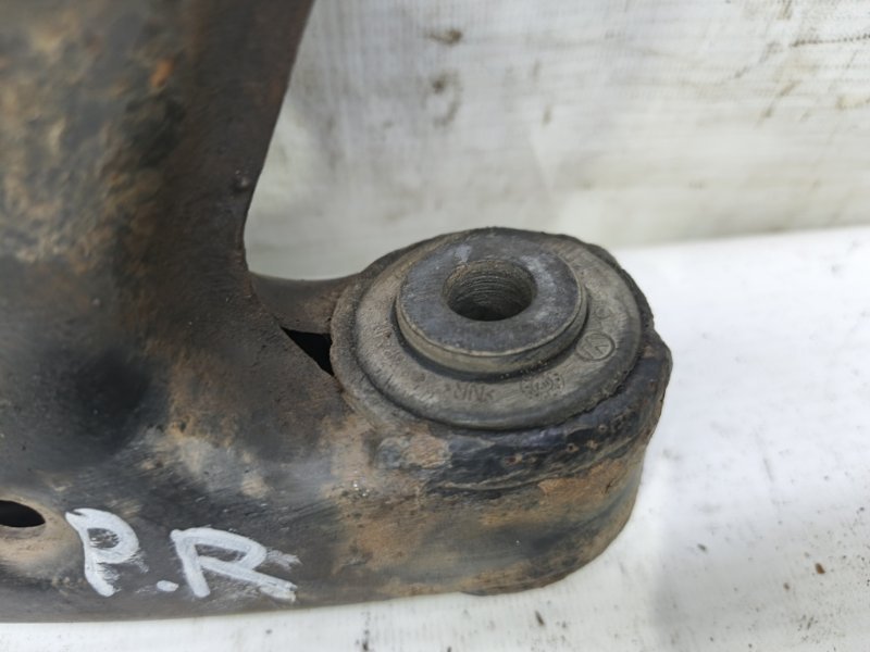 Рычаг Skoda Fabia 2008