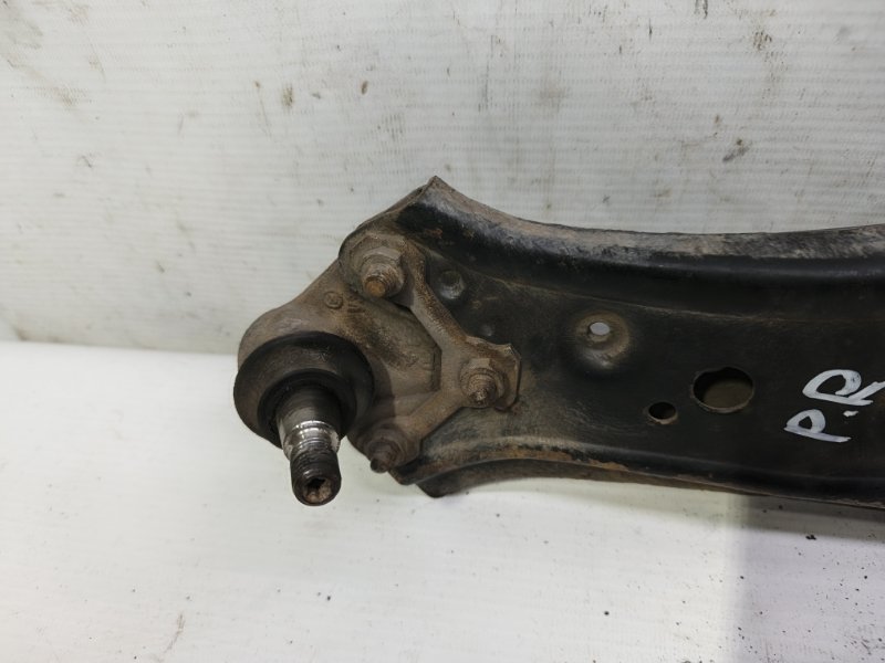 Рычаг Skoda Fabia 2008