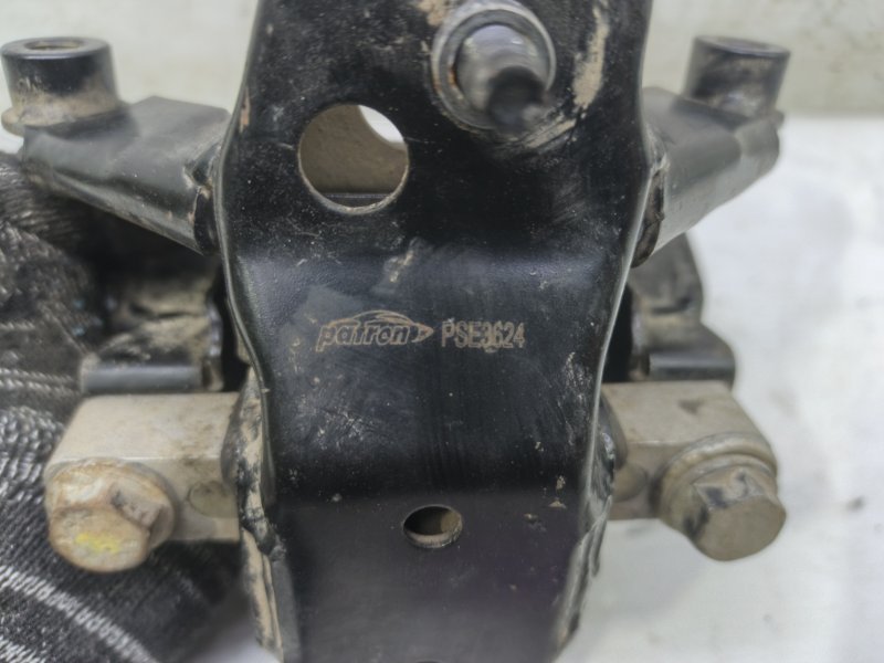 Подушка двигателя Skoda Fabia 2008