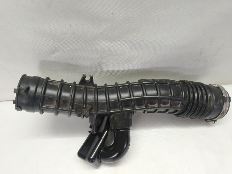 Патрубок воздушного фильтра Lada Xray 2021