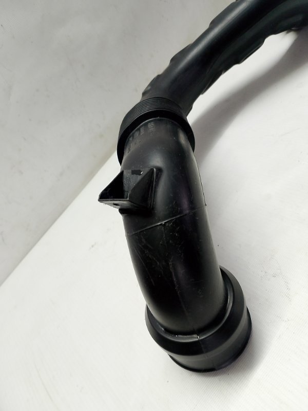 Воздухозаборник Lada Xray 2021