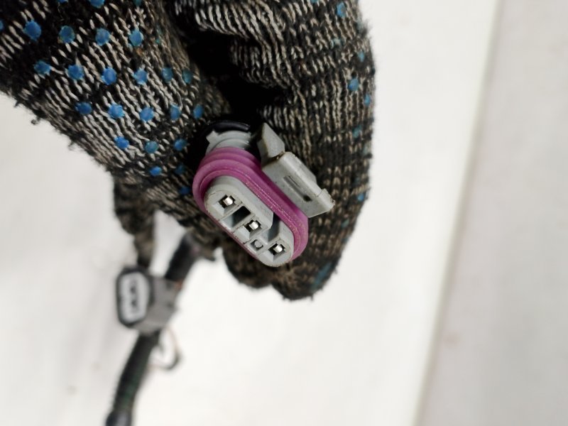 Проводка топливных форсунок Lada Xray 2021