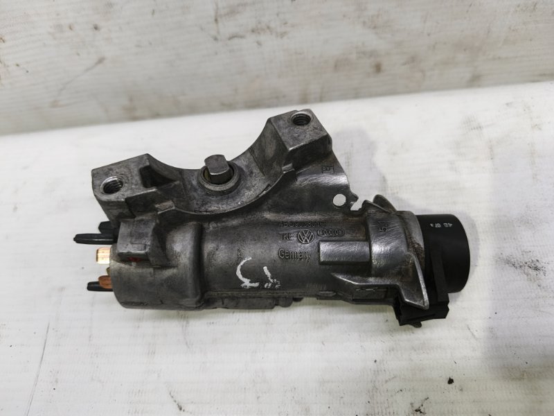 Замок зажигания Skoda Fabia 2008