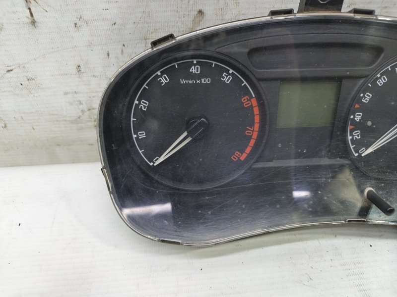 Панель приборов Skoda Fabia 2008