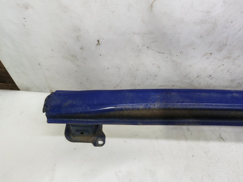 Усилитель бампера Skoda Fabia 2008