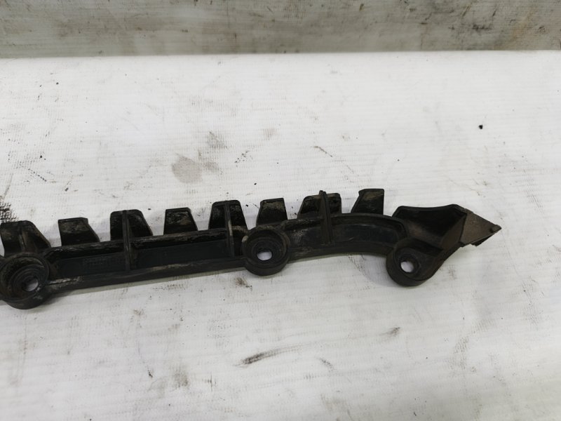 Кронштейн бампера Skoda Fabia 2008