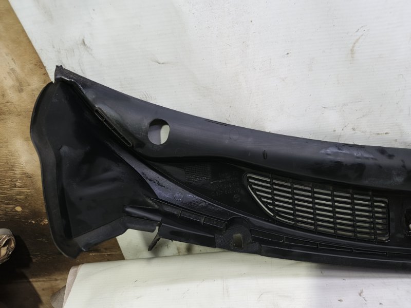 Жабо Skoda Fabia 2008