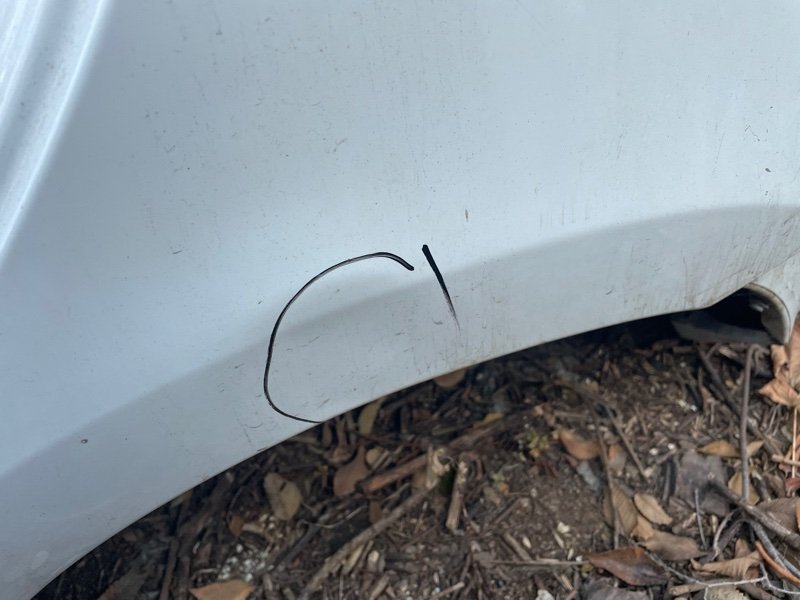 Крыло lada Granta