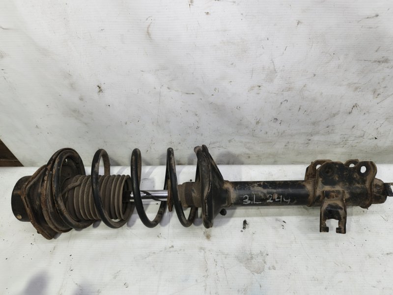 Амортизатор Nissan Primera 1990