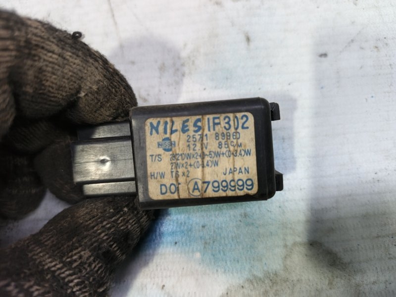 Реле Nissan Primera 1990