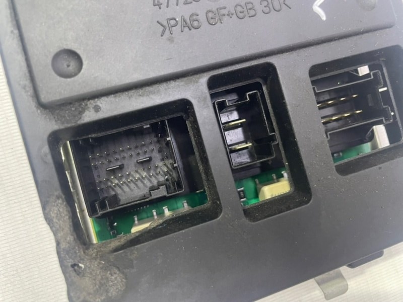 Блок Sam Mercedes-Benz ML 2006 W 164