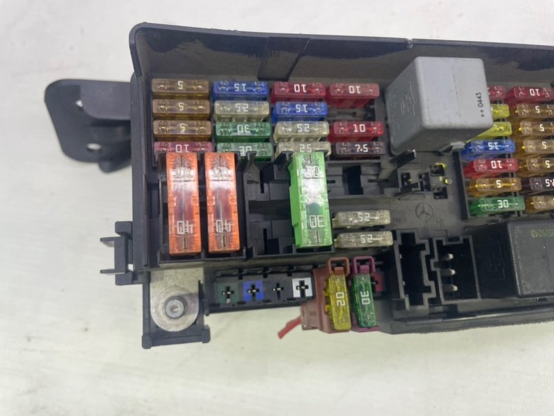 Блок предохранителей Mercedes-Benz ML 2006 W 164