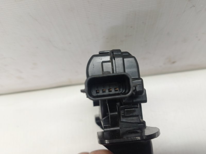 Замок багажника Lada Xray 2021