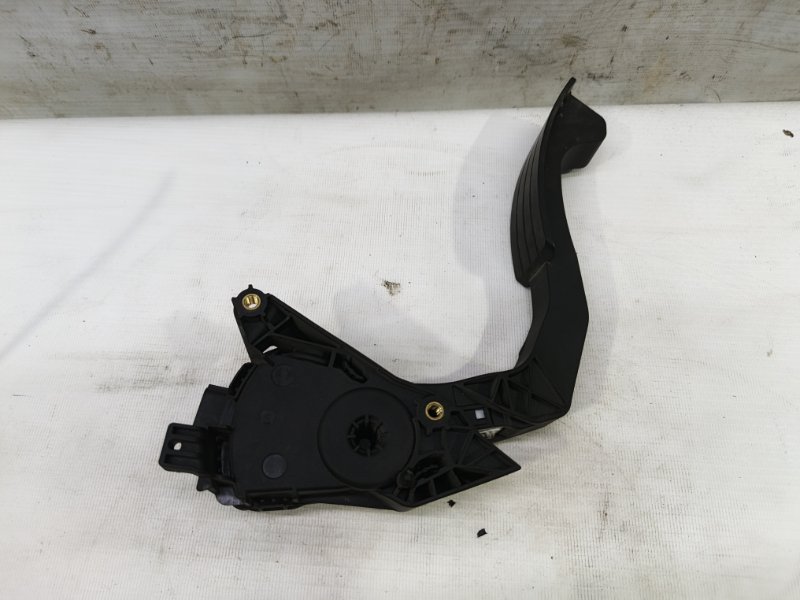 Педаль газа Lada Xray 2021