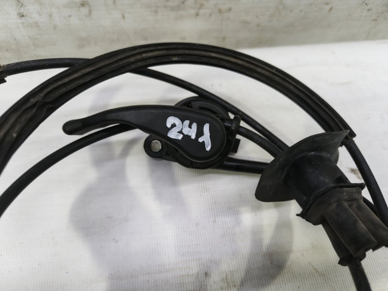 Трос капота Lada Xray 2021