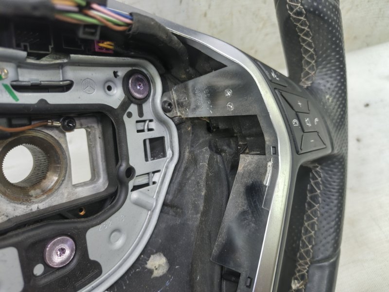 Кнопки руля Mercedes CLA - Class 2015 CLA 180