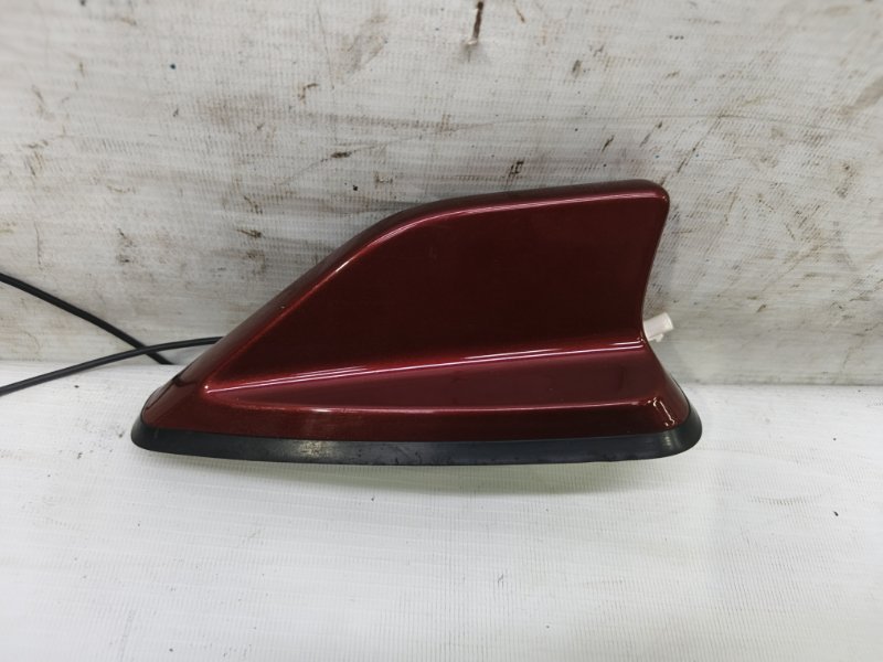 Антенна Lada Xray 2021