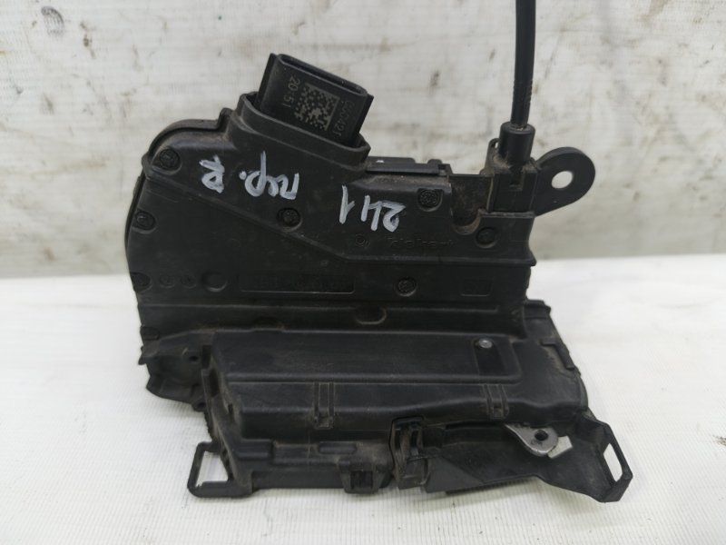 Замок двери Lada Xray 2021