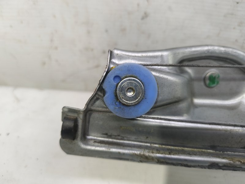 Стеклоподъемник электрический Lada Xray 2021