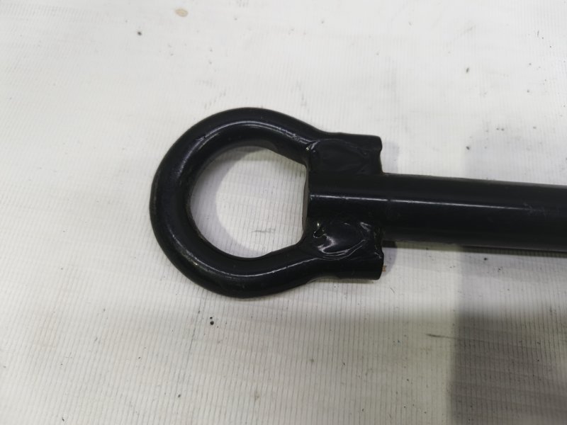 Крюк буксировочный Lada Xray 2021