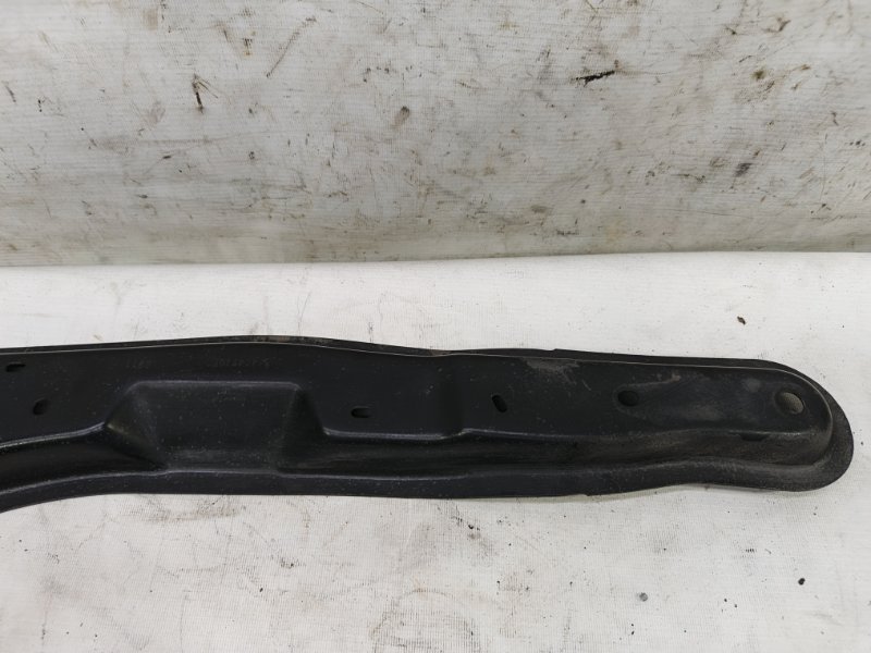 Балка Lada Xray 2021