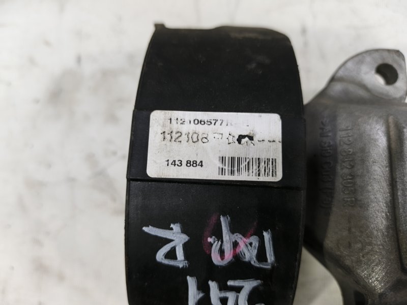 Подушка двигателя Lada Xray 2021