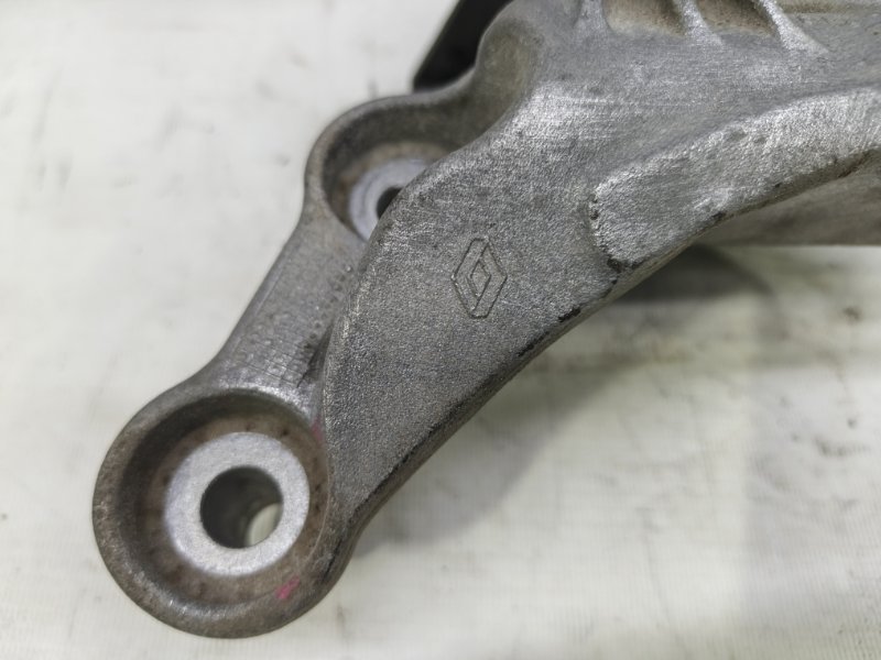 Подушка двигателя Lada Xray 2021