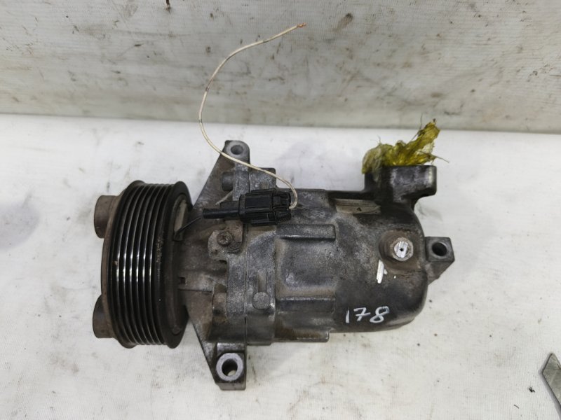 Компрессор кондиционера Nissan Tiida 2007
