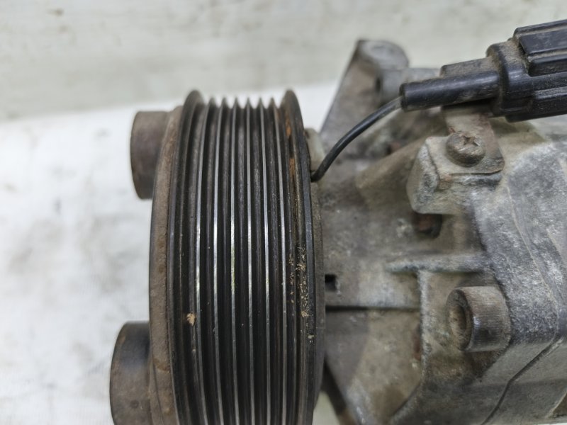 Компрессор кондиционера Nissan Tiida 2007